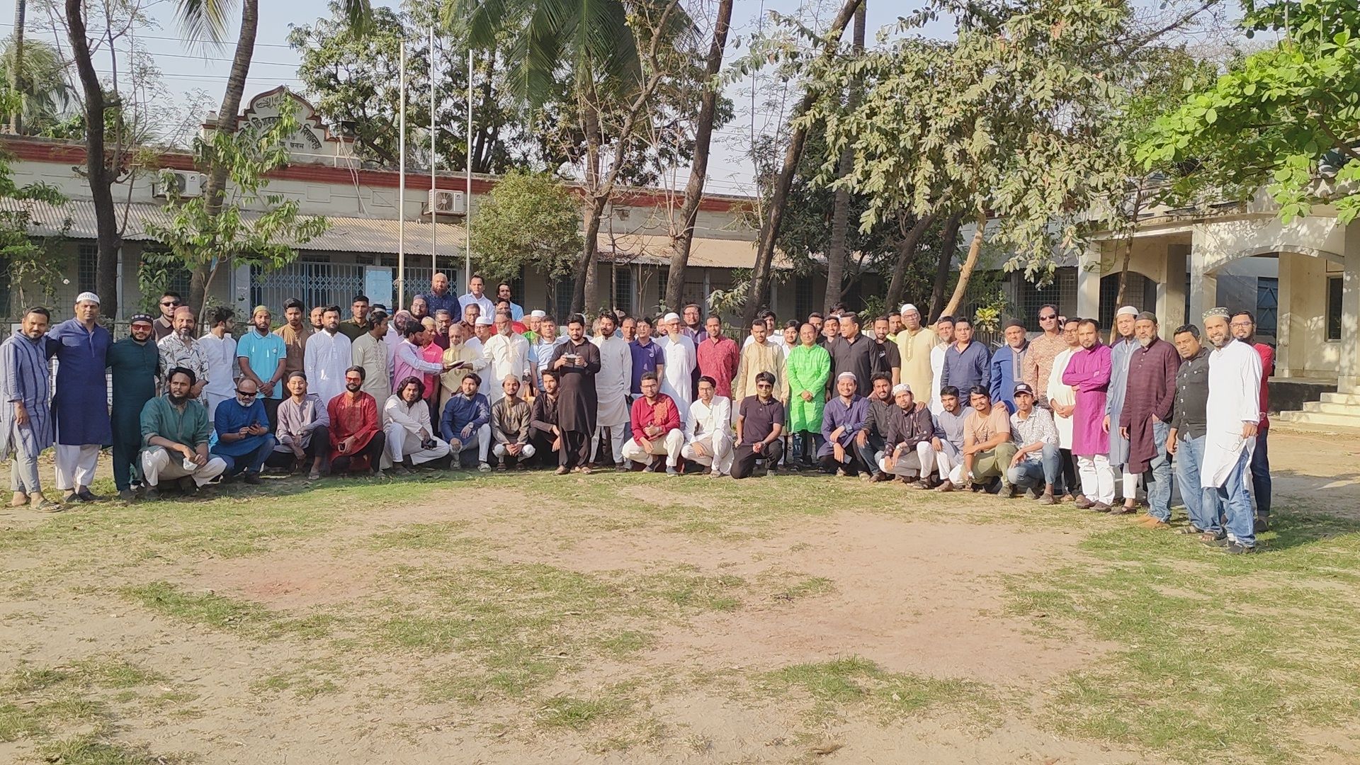 সকল ব্যাচ প্রতিনিধিদের নিয়ে আলোচনা সভা 
পরিবর্তিত তারিখ ০২ জুলাই বুধবার সন্ধ্যা ০৭০০